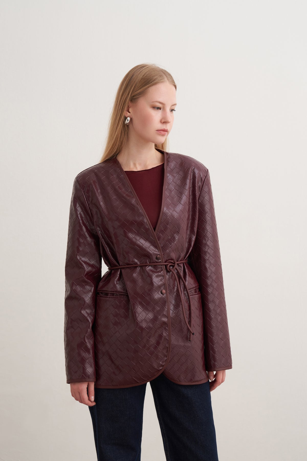 Kendinden Dokulu Kemerli Deri Ceket