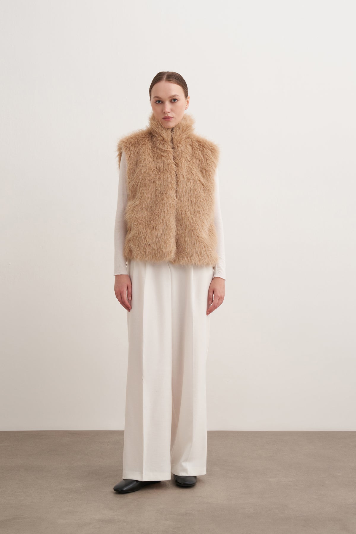 Fermuarlı Dik Yaka Kürk Yelek