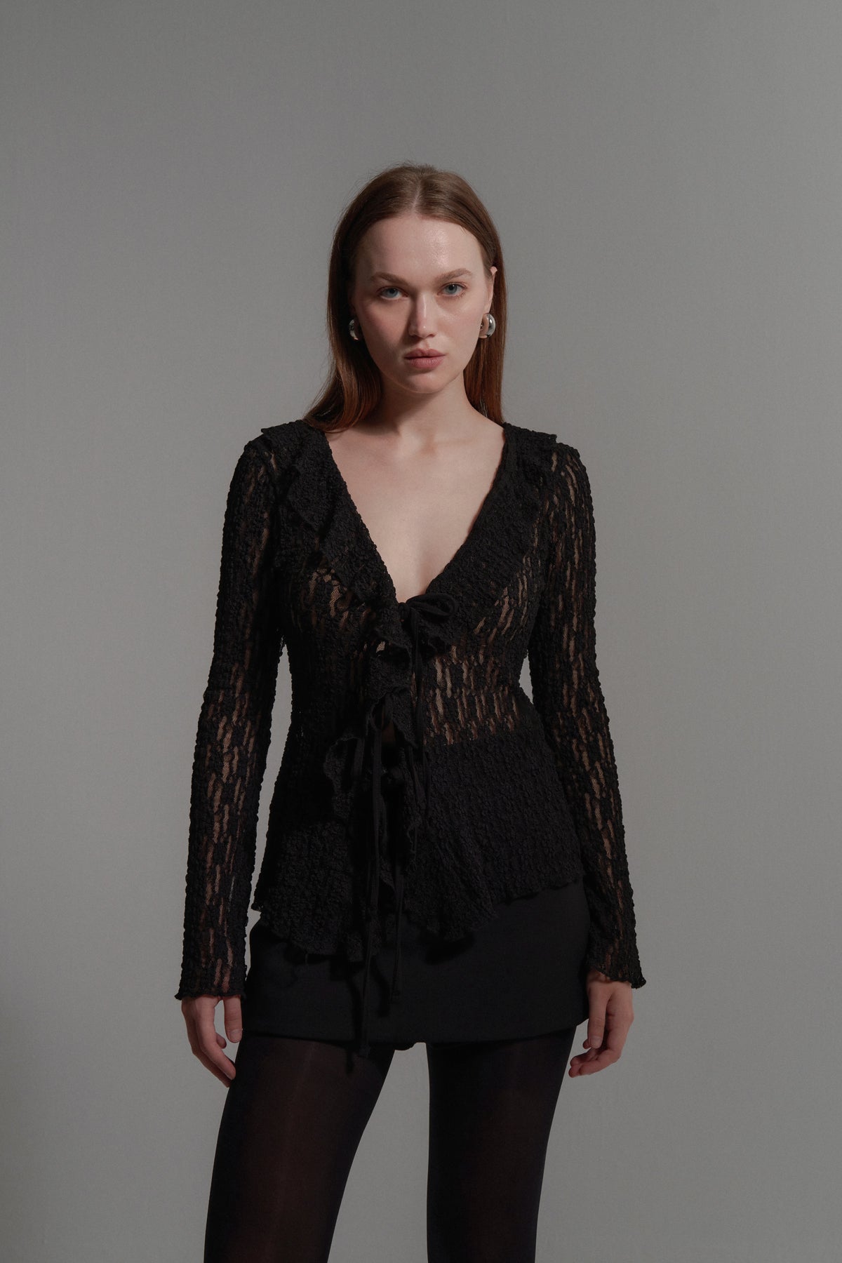 Dantel Volanlı Bluz