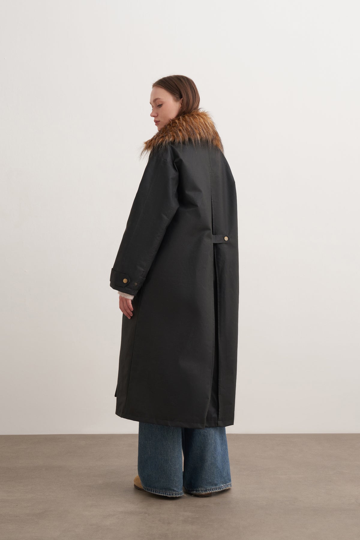 Mumlu Görünümlü Uzun Trençkot