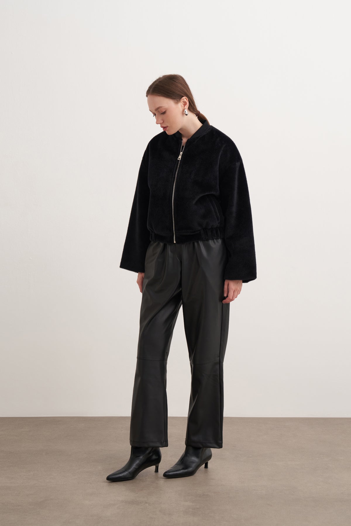 Beli Lastikli Deri Pantolon