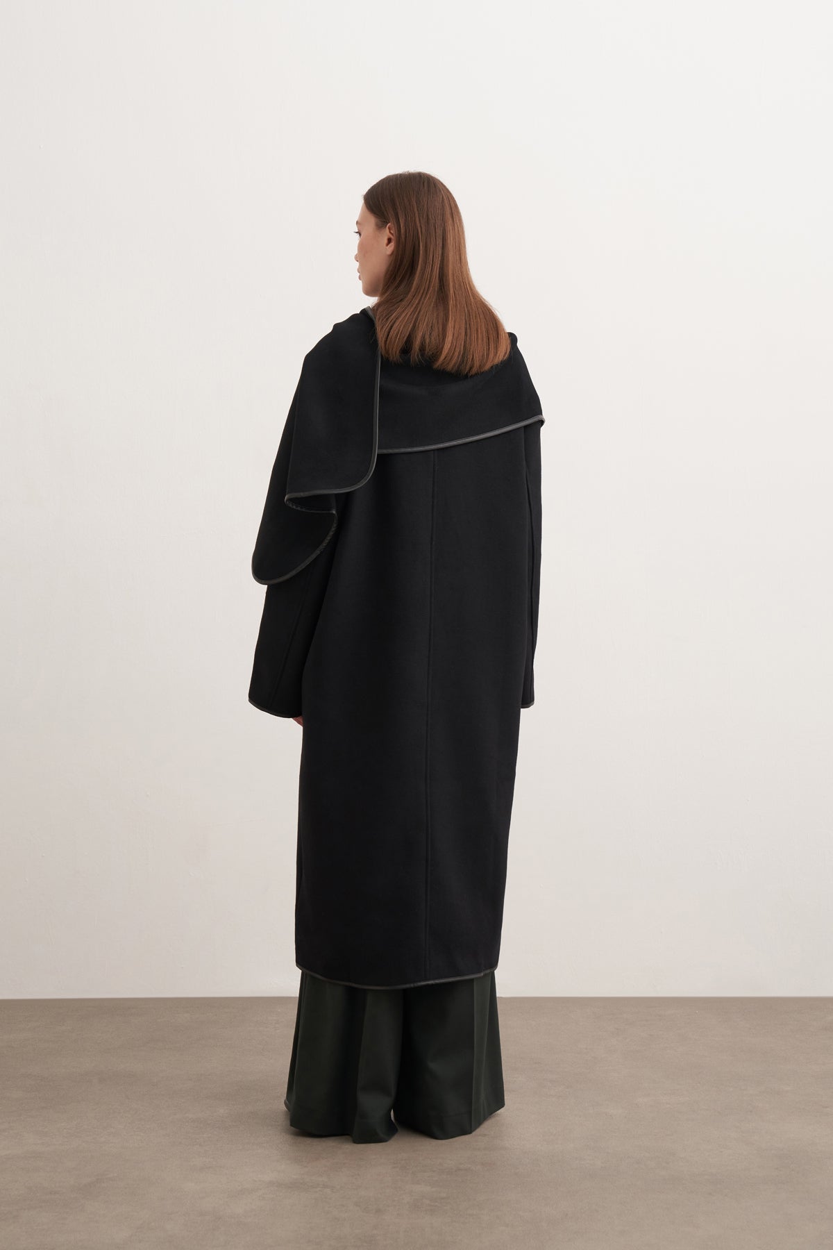 Şallı Uzun Kaşe Kaban