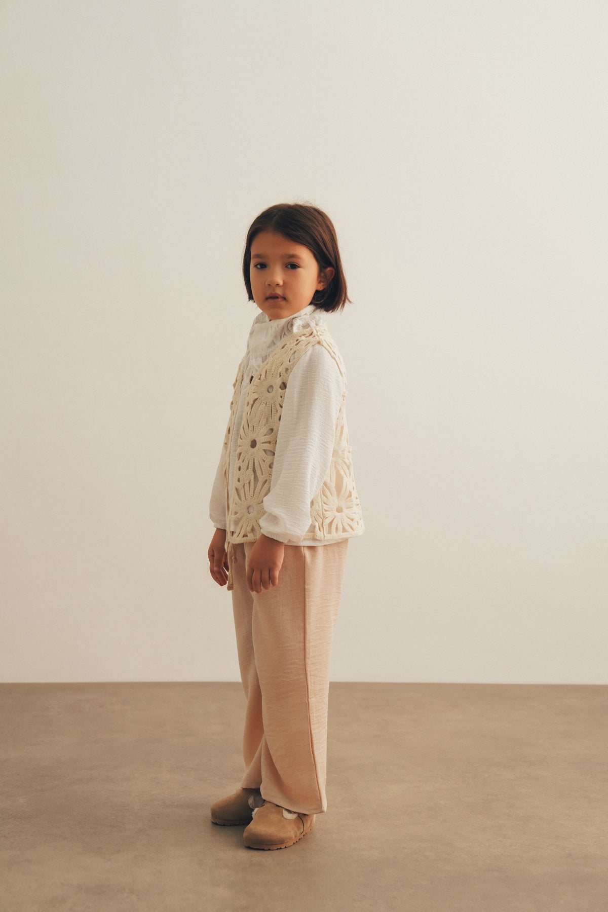 Bej Örgü Yelek Detaylı 3 Lü Takım