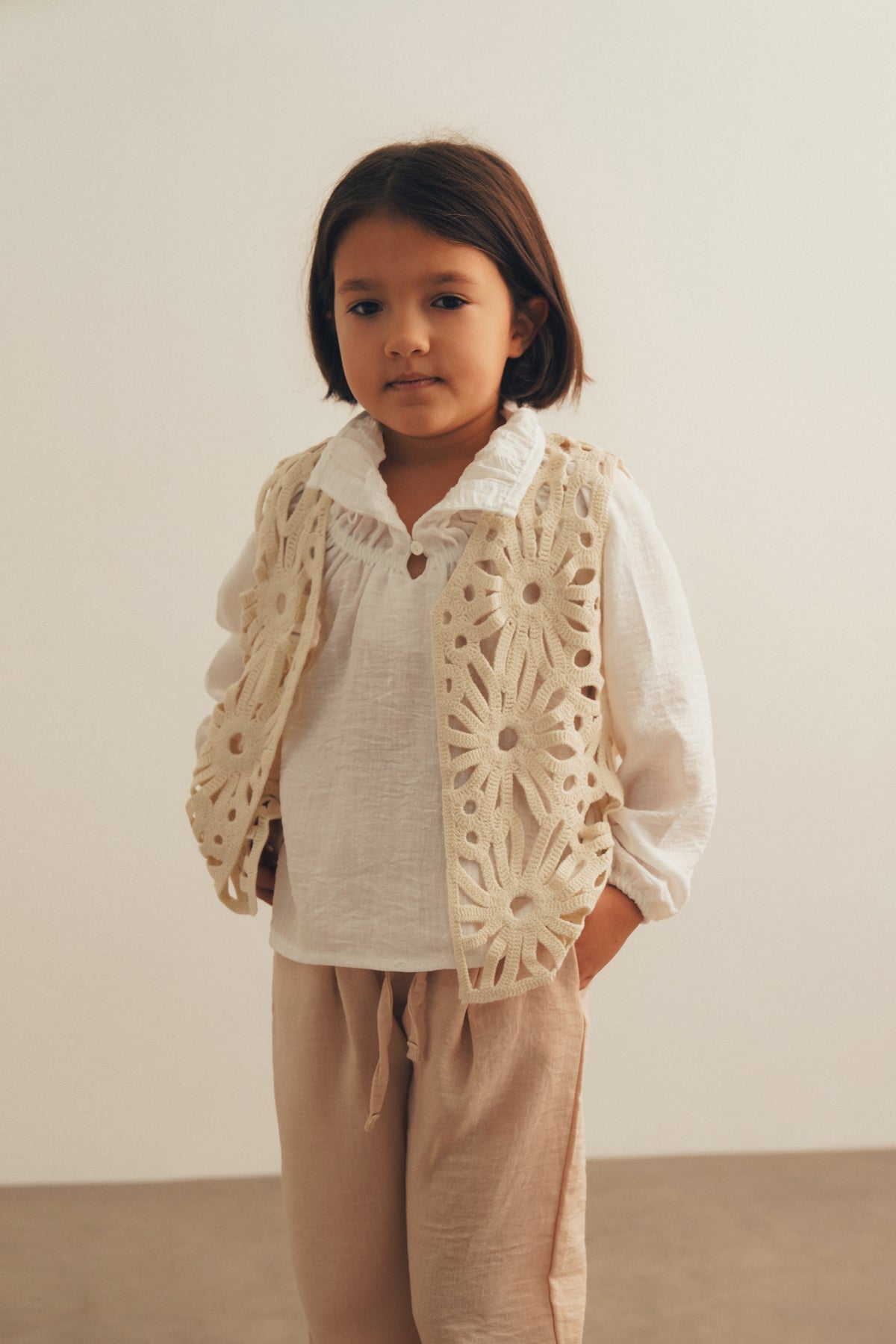 Bej Örgü Yelek Detaylı 3 Lü Takım