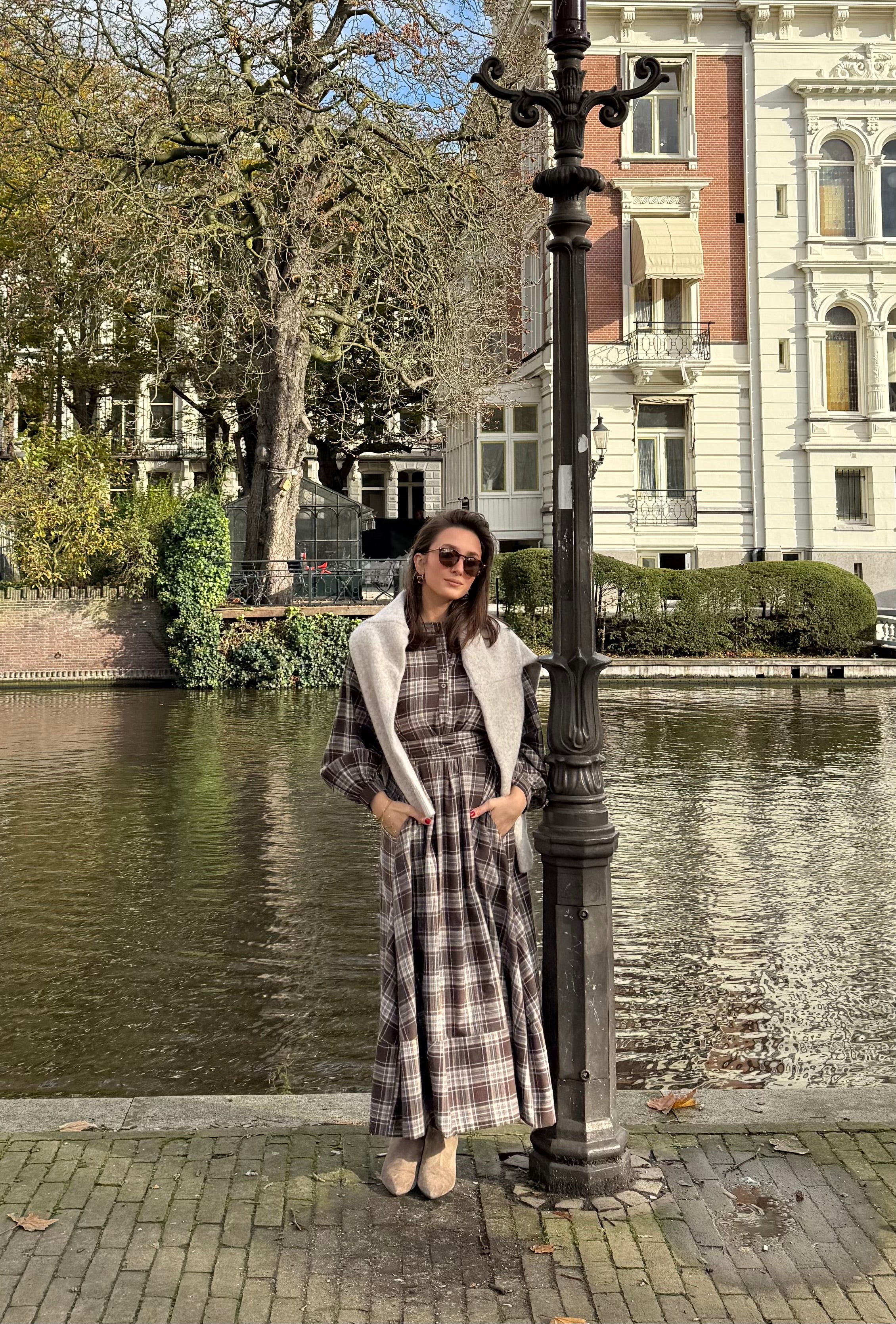 Ekose Kareli Kuşaklı Uzun Elbise