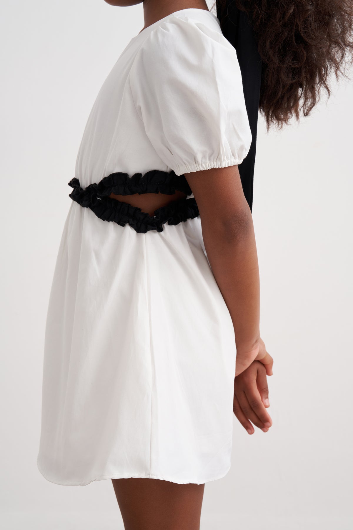 Beli Pencere Detaylı Poplin Elbise