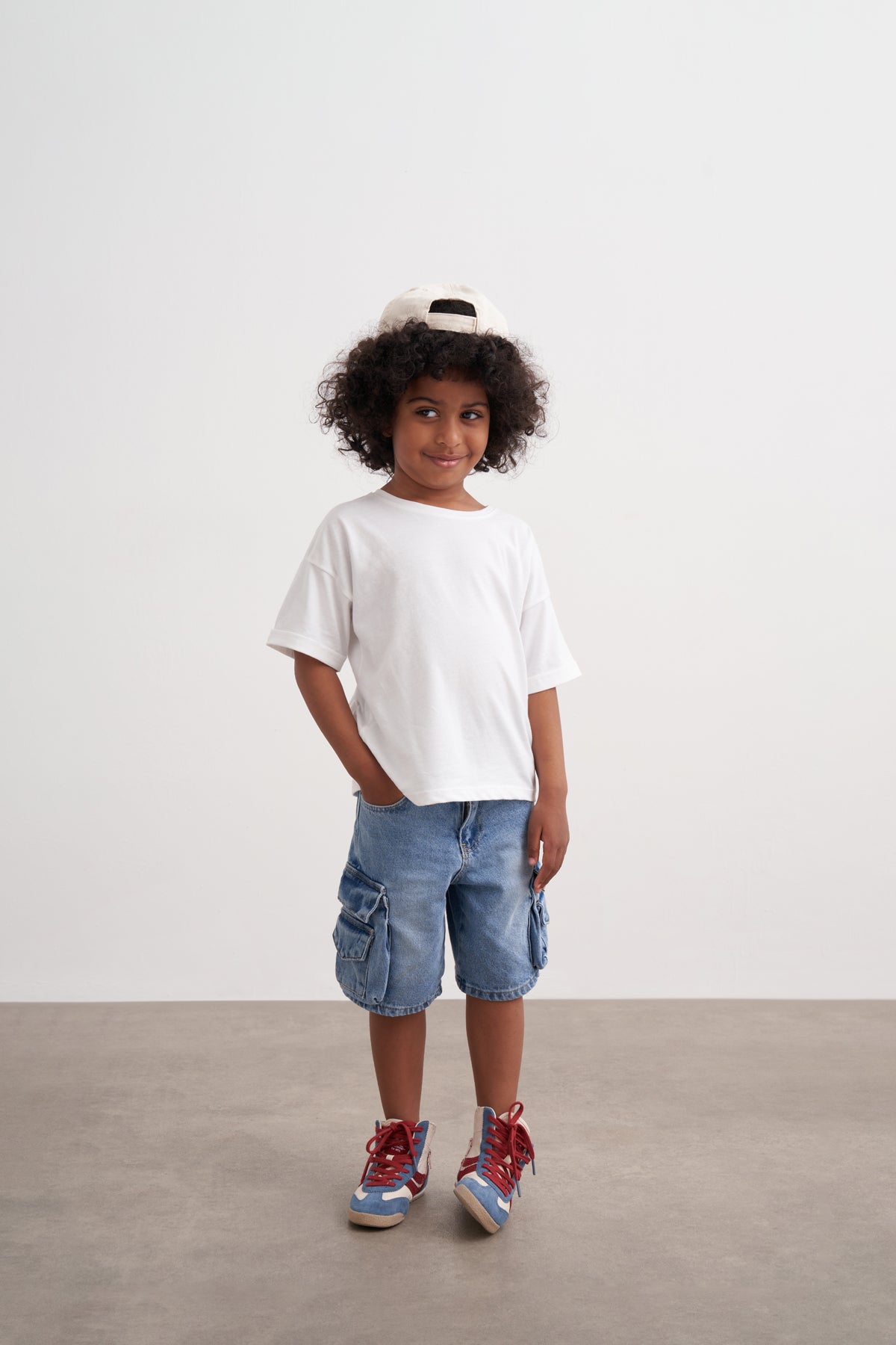 Kargo Cepli Denim Şort