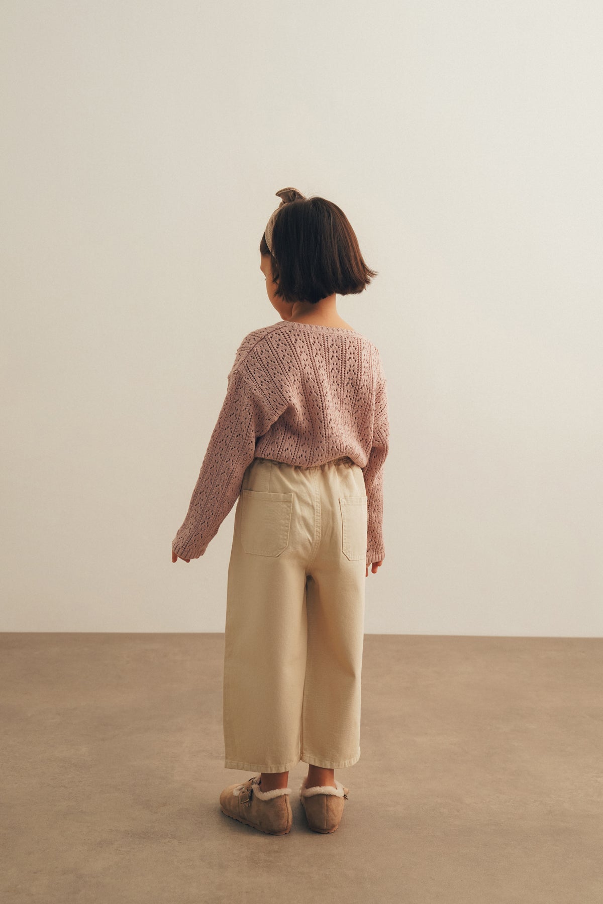 Kurdele Detaylı Triko Kazak